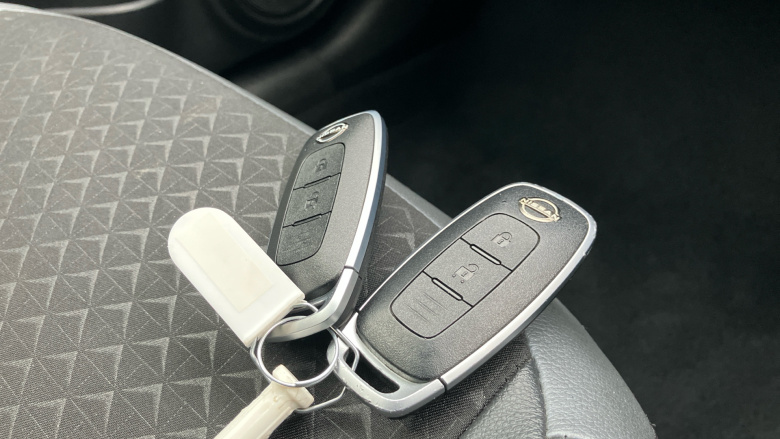 Nissan Juke 1.0 DiG-T 114 N-Connecta 5dr DCT Petrol Hatchback